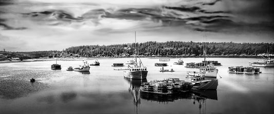 Dipper Harbour 1 in B&W